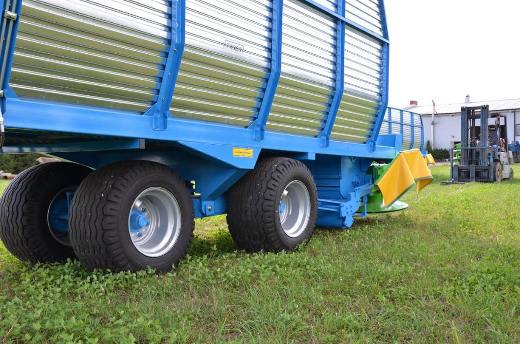 Remolque autocargador nuevo ZAMET Mähladewagen / Green forage mower / Remorque autochargeuse / Remolque autocargable / Самозагружающийся прицеп с косилкой / Przyczepa samozaładowcza z kosiarką bębnową T635/3: foto 18 Remolque autocargador nuevo ZAMET Mähladewagen / Green forage mower / Remorque autochargeuse / Remolque autocargable / Самозагружающийся прицеп с косилкой / Przyczepa samozaładowcza z kosiarką bębnową T635/3: foto 18