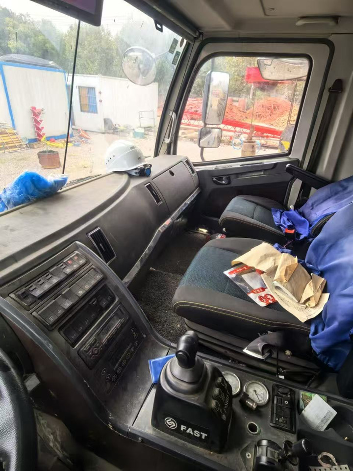 ZOOMLION 200E7 - Grúa todo terreno: foto 4 ZOOMLION 200E7 - Grúa todo terreno: foto 4