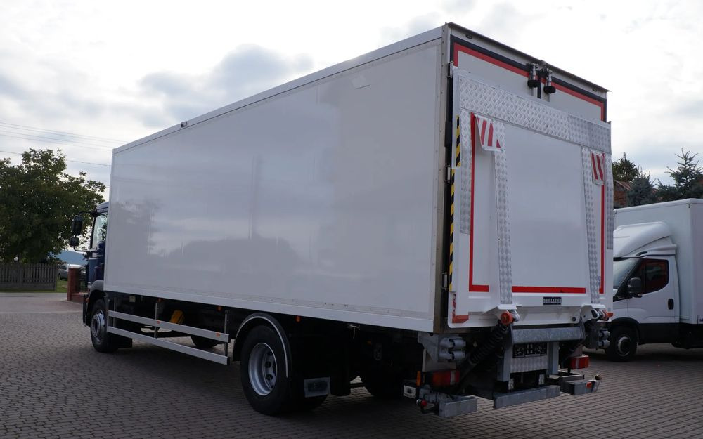 MAN TGM 18.250 EURO 6 CHŁODNIA KONTENER 7.50 m 199 TYS KM - Camión frigorífico: foto 4 MAN TGM 18.250 EURO 6 CHŁODNIA KONTENER 7.50 m 199 TYS KM - Camión frigorífico: foto 4