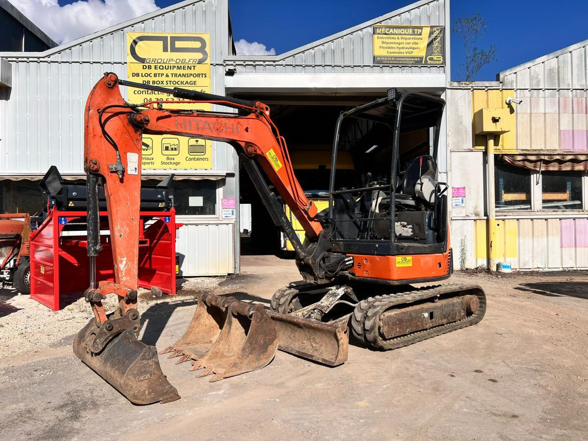 Hitachi ZX29U3 MINIPELLE 3T - Miniexcavadora: foto 1 Hitachi ZX29U3 MINIPELLE 3T - Miniexcavadora: foto 1