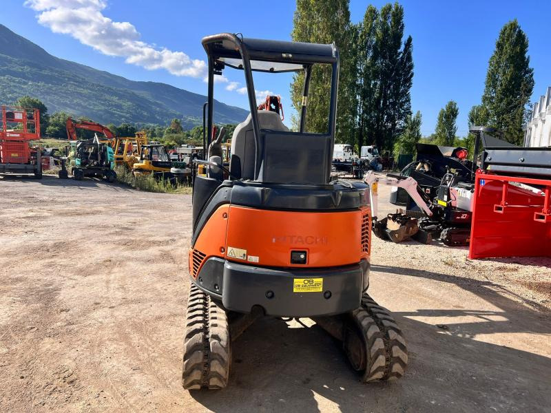 Hitachi ZX29U3 MINIPELLE 3T - Miniexcavadora: foto 4 Hitachi ZX29U3 MINIPELLE 3T - Miniexcavadora: foto 4