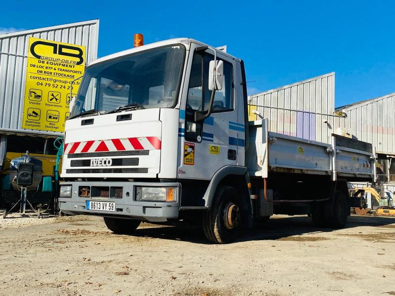 Iveco 75E14 (NET DE TVA) CAMION BENNE 7,5T - Camión volquete: foto 1 Iveco 75E14 (NET DE TVA) CAMION BENNE 7,5T - Camión volquete: foto 1