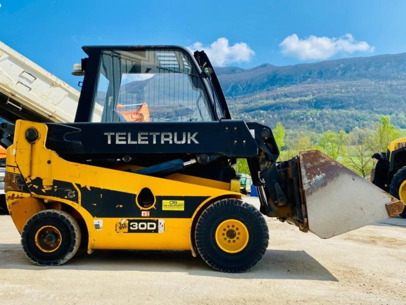 Jcb TLT30D Teletruk - Manipulador telescópico: foto 5 Jcb TLT30D Teletruk - Manipulador telescópico: foto 5