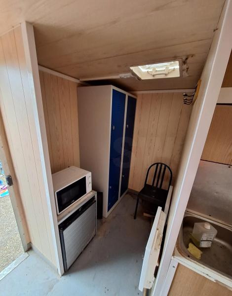 Casa contenedor REMORQUE BASE VIE CABANE DE CHANTIER: foto 9
