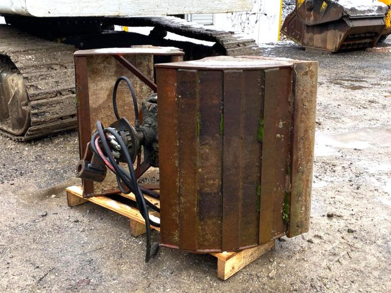 ROZZI R74F400 Benne preneuse avec rotor - Pinza de manipulación: foto 4 ROZZI R74F400 Benne preneuse avec rotor - Pinza de manipulación: foto 4