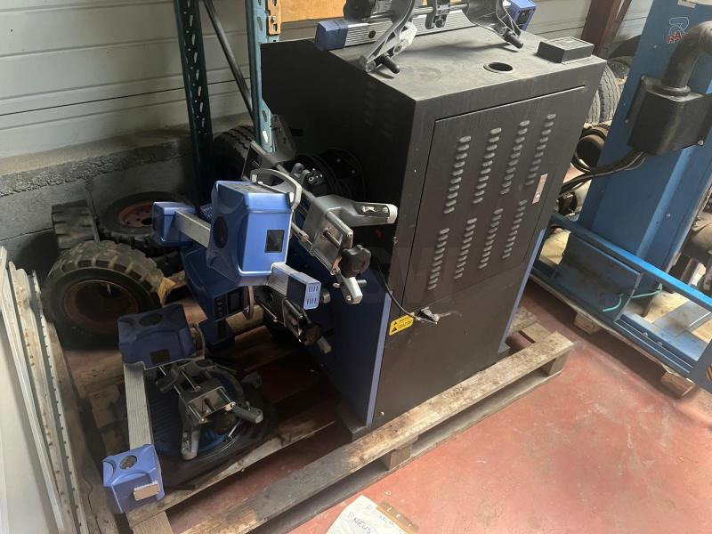 TWIN BUSCH TW115 Banc de géométrie - Equipo de taller: foto 2 TWIN BUSCH TW115 Banc de géométrie - Equipo de taller: foto 2