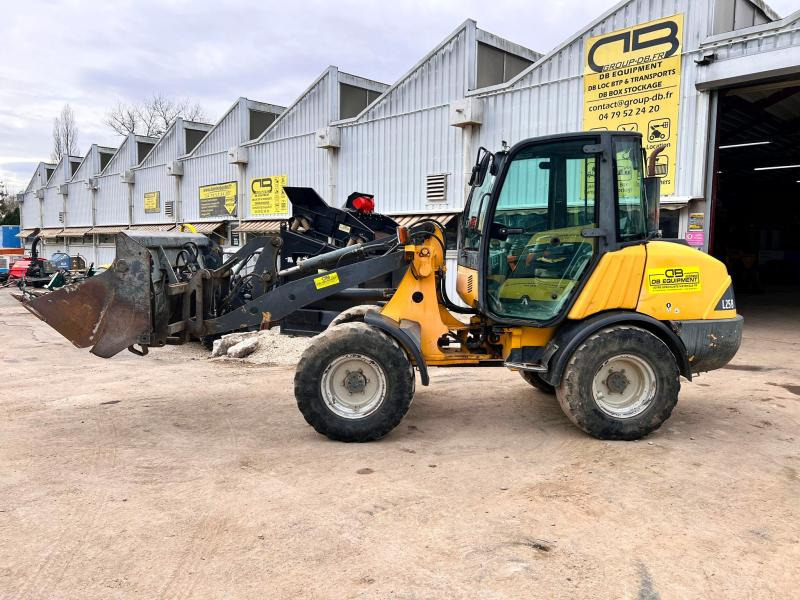 Volvo L25B-P CHARGEUSE SUR PNEUS 5T - Cargadora de ruedas: foto 2 Volvo L25B-P CHARGEUSE SUR PNEUS 5T - Cargadora de ruedas: foto 2