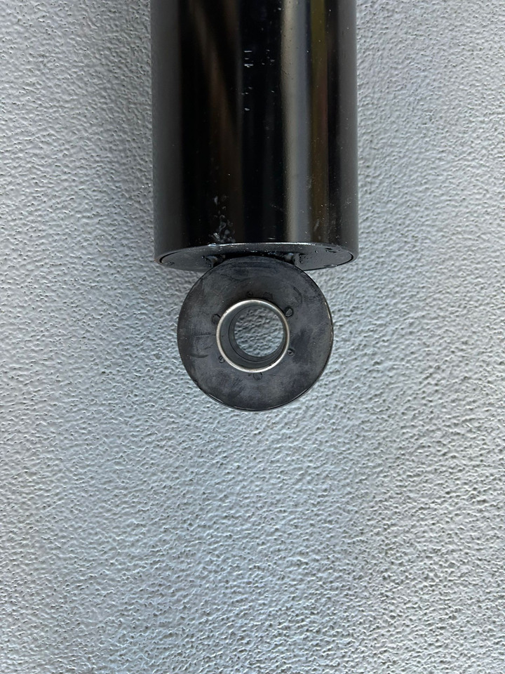 MAN KAT 1 8X8-6X6-4X4-SHOCK ABSORBER-OFF ROAD TRUCK - Amortiguadores: foto 2 MAN KAT 1 8X8-6X6-4X4-SHOCK ABSORBER-OFF ROAD TRUCK - Amortiguadores: foto 2