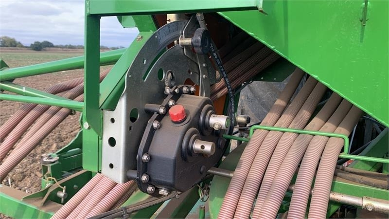 Amazone Amazone 4M AD-P 403 Special Disc Combination **Vid - Combinado de siembra: foto 3 Amazone Amazone 4M AD-P 403 Special Disc Combination **Vid - Combinado de siembra: foto 3