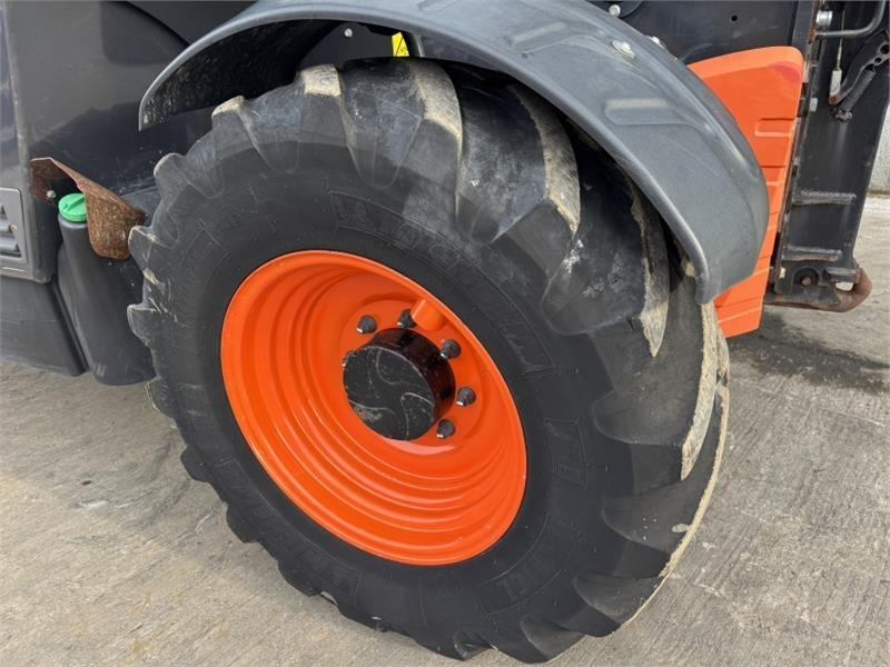 Bobcat TL38.70HF Agri - Manipulador telescópico: foto 5 Bobcat TL38.70HF Agri - Manipulador telescópico: foto 5