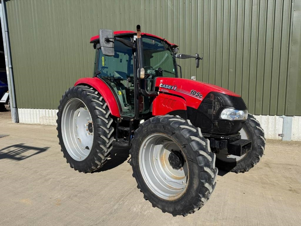 Case Farmall 105c - Tractor: foto 3 Case Farmall 105c - Tractor: foto 3