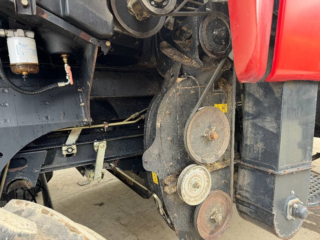 Cosechadora de granos Case IH Axial Flow AFX 8010: foto 9