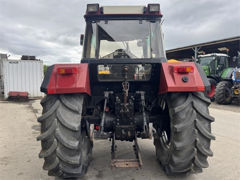 Case IH International Case International 1056XL 2WD - Tractor: foto 5 Case IH International Case International 1056XL 2WD - Tractor: foto 5