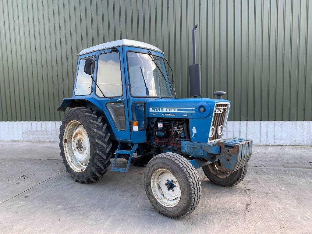 Ford 6600 - Tractor: foto 1 Ford 6600 - Tractor: foto 1