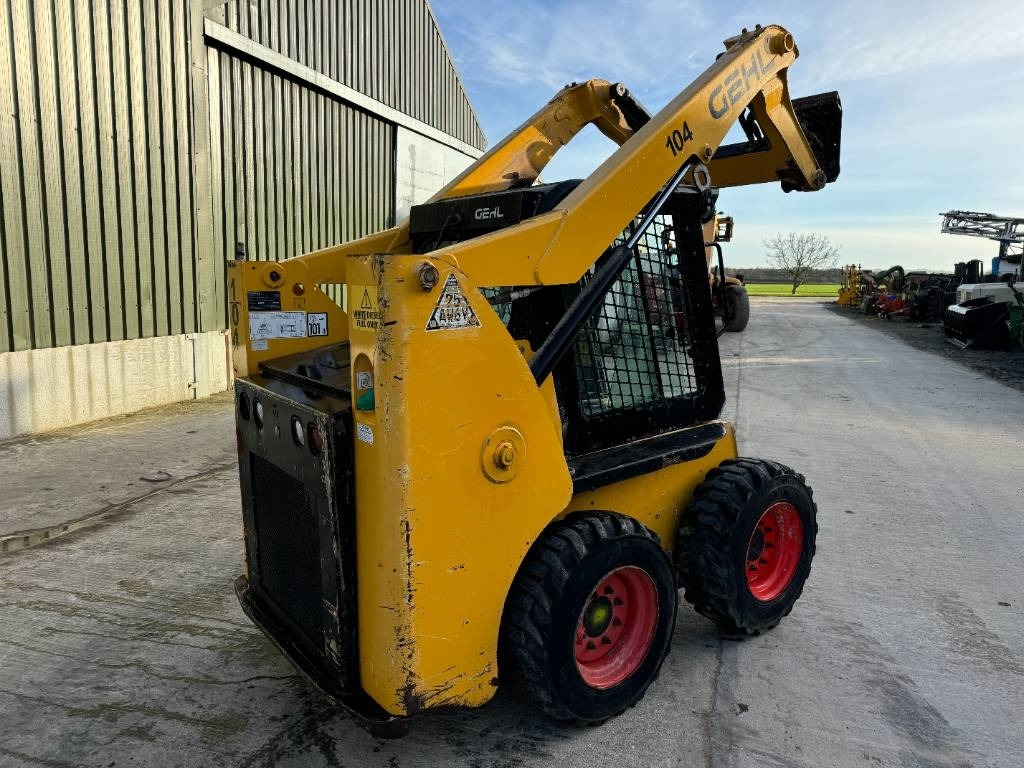 Gehl R 165 - Minicargadora: foto 3 Gehl R 165 - Minicargadora: foto 3
