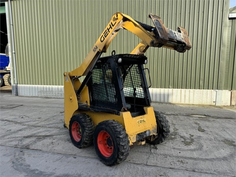 Gehl R165 Skid Steer - Minicargadora: foto 5 Gehl R165 Skid Steer - Minicargadora: foto 5