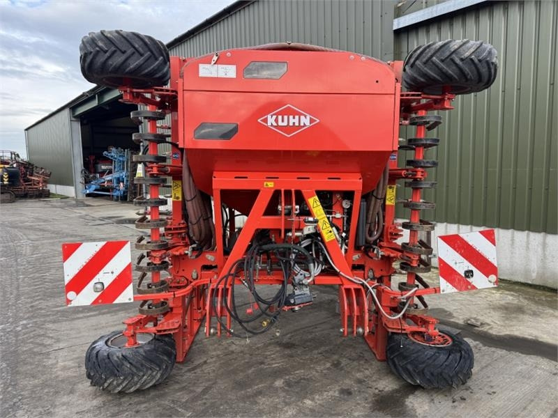 Kuhn Megant 480 Tine Drill - Combinado de siembra: foto 5 Kuhn Megant 480 Tine Drill - Combinado de siembra: foto 5