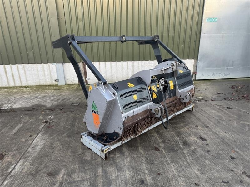 FAE FHL/DT-200 Mulcher - Maquinaria forestal: foto 1 FAE FHL/DT-200 Mulcher - Maquinaria forestal: foto 1