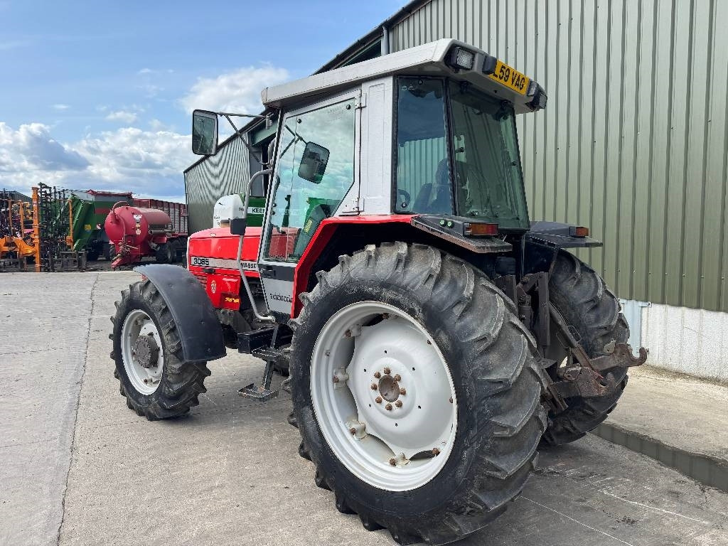 Massey Ferguson 3085 Dynashift - Tractor: foto 2 Massey Ferguson 3085 Dynashift - Tractor: foto 2