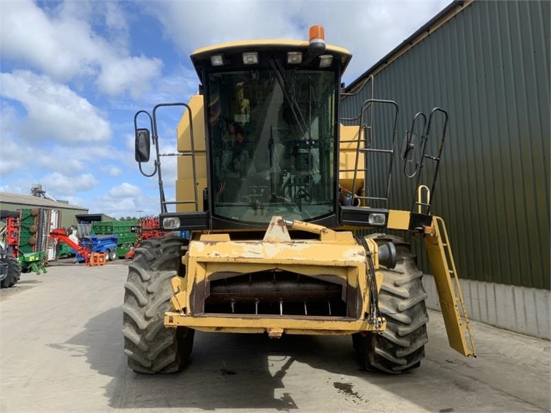 New Holland/Laverda New Holland TL58i / Laverda Hi - Accesorios para cosechadoras: foto 5 New Holland/Laverda New Holland TL58i / Laverda Hi - Accesorios para cosechadoras: foto 5