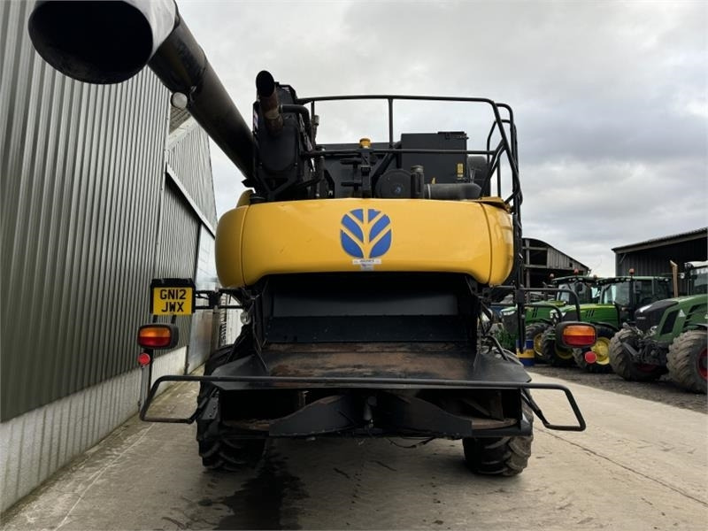New Holland New Holland CR9090 c/w 35ft Header - Accesorios para cosechadoras: foto 3 New Holland New Holland CR9090 c/w 35ft Header - Accesorios para cosechadoras: foto 3