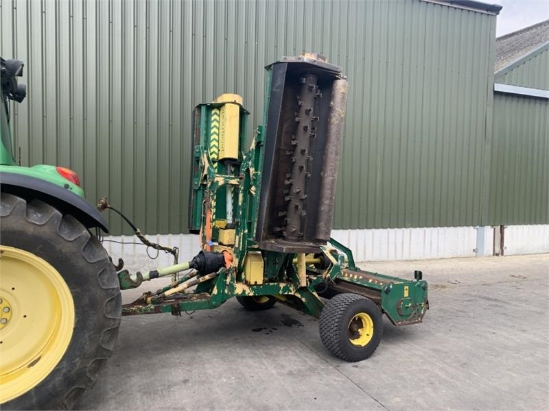 Spearhead Spearhead Trident 4000 4M Folding Flail Mower - Segadora: foto 2 Spearhead Spearhead Trident 4000 4M Folding Flail Mower - Segadora: foto 2