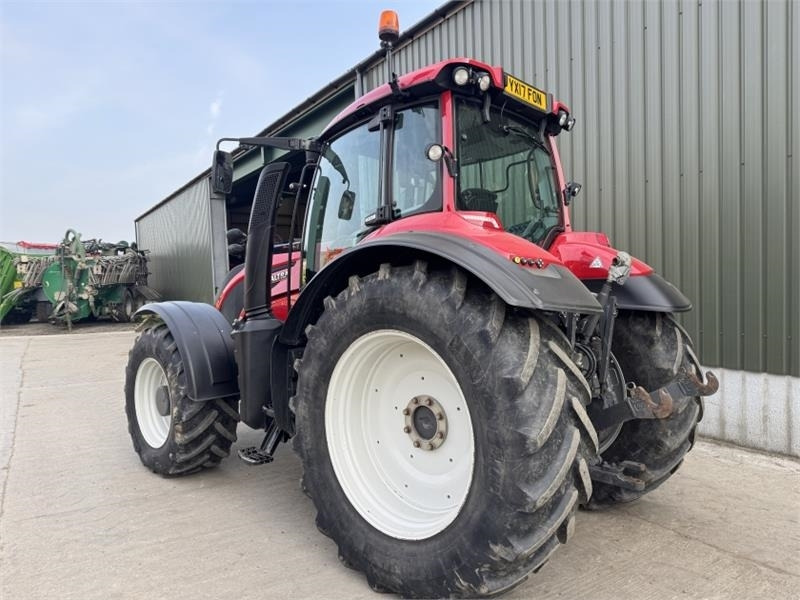 Valtra T194 Versu **55k Transmission** - Tractor: foto 2 Valtra T194 Versu **55k Transmission** - Tractor: foto 2