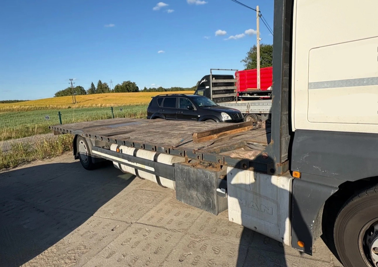 MAN TGX 18.400 / PLATFORMA / 630 TYŚ KM / 2015 ROK / SYPIALKA - Camión caja abierta: foto 4 MAN TGX 18.400 / PLATFORMA / 630 TYŚ KM / 2015 ROK / SYPIALKA - Camión caja abierta: foto 4