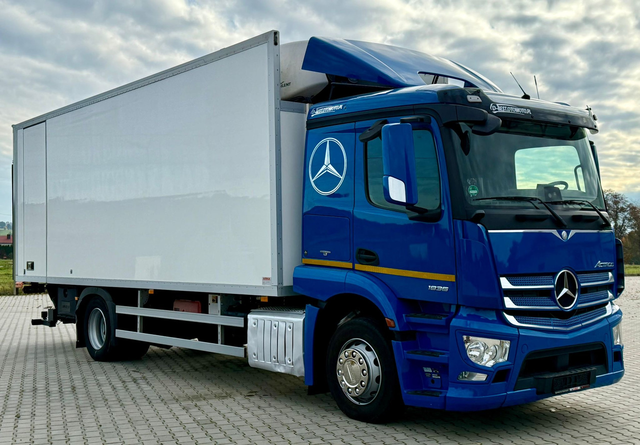 MERCEDES-BENZ ACTROS 1836 / CHŁODNIA / WINDA / 18 PALET / SILNIK 10677 cm3 / CARRIER / SYPIALKA / AUTOMAT / 2018 ROK - Camión frigorífico: foto 1 MERCEDES-BENZ ACTROS 1836 / CHŁODNIA / WINDA / 18 PALET / SILNIK 10677 cm3 / CARRIER / SYPIALKA / AUTOMAT / 2018 ROK - Camión frigorífico: foto 1