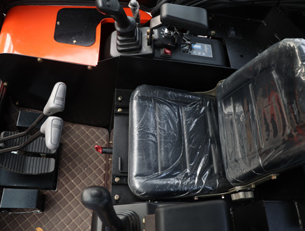 KUBOTA Diesel Mini excavator 2.5 Ton - Müller Machinery MB 25 - VKSH - Miniexcavadora: foto 4 KUBOTA Diesel Mini excavator 2.5 Ton - Müller Machinery MB 25 - VKSH - Miniexcavadora: foto 4