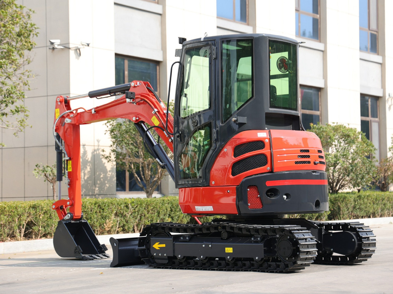 KUBOTA Diesel Mini excavator 3.5 Ton - Müller Machinery MB 35 Plus - VKSH - Miniexcavadora: foto 4 KUBOTA Diesel Mini excavator 3.5 Ton - Müller Machinery MB 35 Plus - VKSH - Miniexcavadora: foto 4