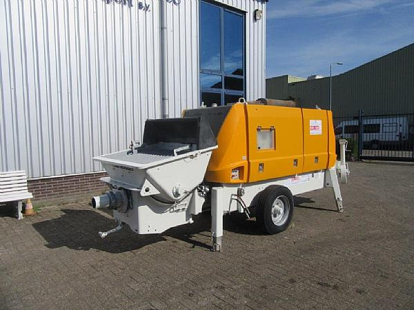 2014 PUTZMEISTER BSA 1409 D concrete pump - Bomba de hormigon estacionaria: foto 3 2014 PUTZMEISTER BSA 1409 D concrete pump - Bomba de hormigon estacionaria: foto 3