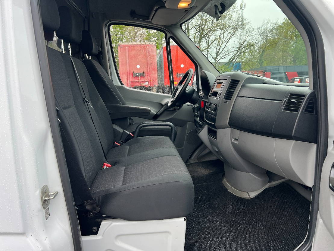 Furgoneta pequeña Mercedes-Benz Sprinter 310 Euro 5, Automaat: foto 10