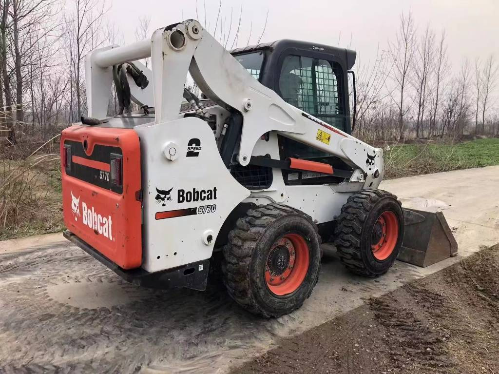 Bobcat S 770 - Minicargadora: foto 1 Bobcat S 770 - Minicargadora: foto 1