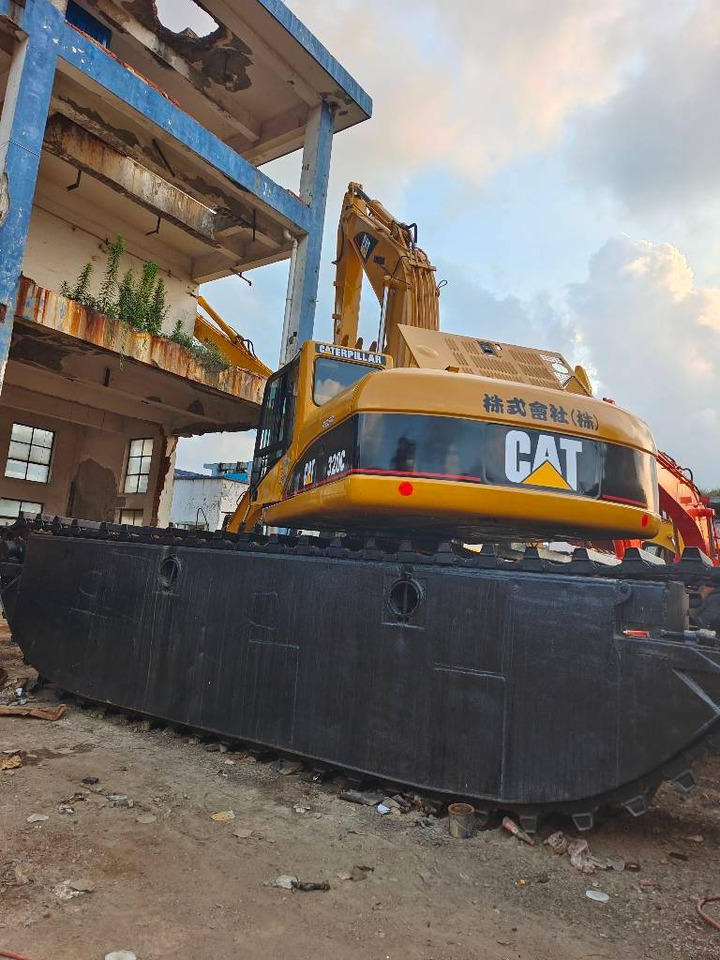 CAT 320 C - Excavadora anfibia: foto 4 CAT 320 C - Excavadora anfibia: foto 4