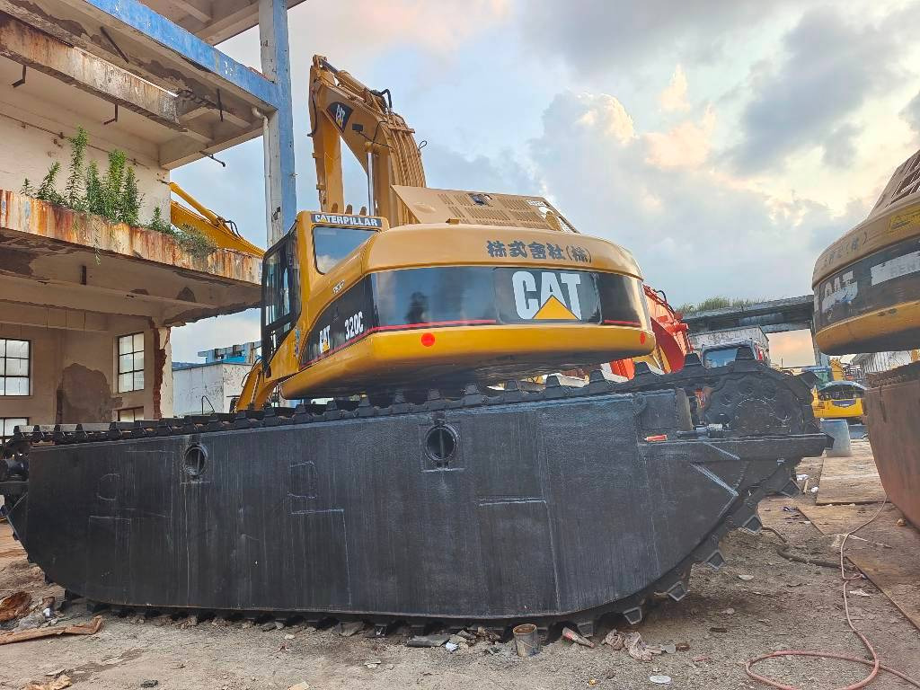 CAT 320 C - Excavadora anfibia: foto 5 CAT 320 C - Excavadora anfibia: foto 5