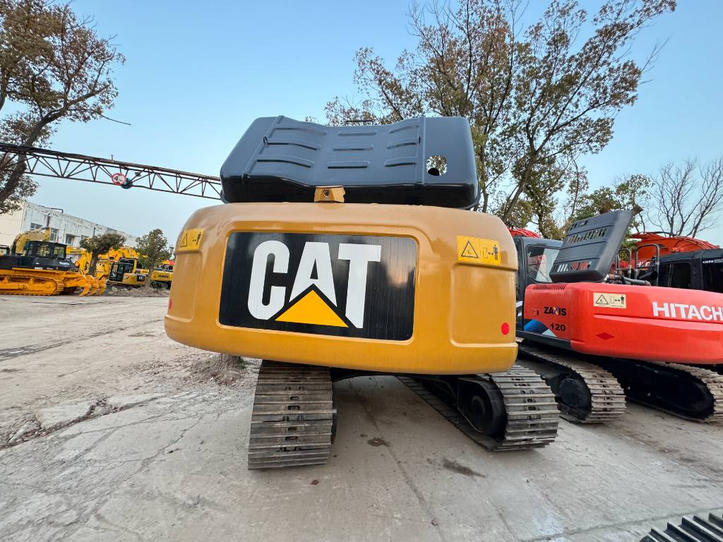 CAT 320 D-C7.1 enging - Excavadora de cadenas: foto 3 CAT 320 D-C7.1 enging - Excavadora de cadenas: foto 3
