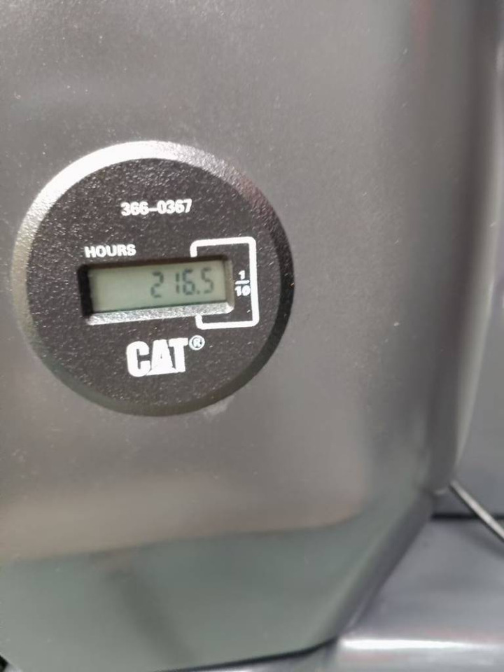 CAT 320 D - Excavadora de cadenas: foto 1 CAT 320 D - Excavadora de cadenas: foto 1