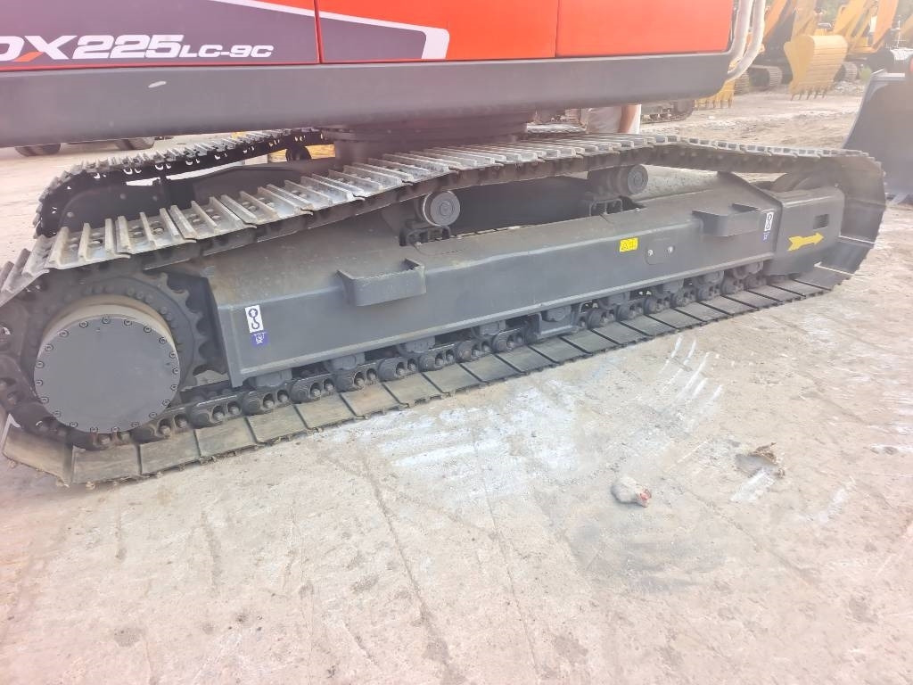 Excavadora de cadenas Doosan DX 225 LC: foto 28 Excavadora de cadenas Doosan DX 225 LC: foto 28
