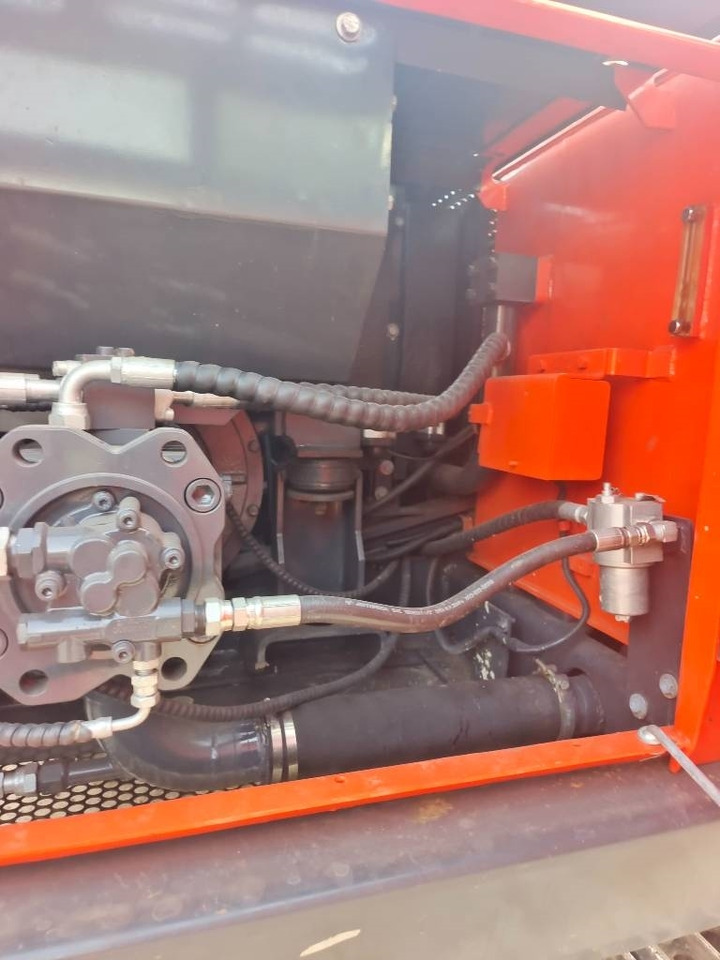 Excavadora de cadenas Doosan DX 225 LC: foto 30 Excavadora de cadenas Doosan DX 225 LC: foto 30