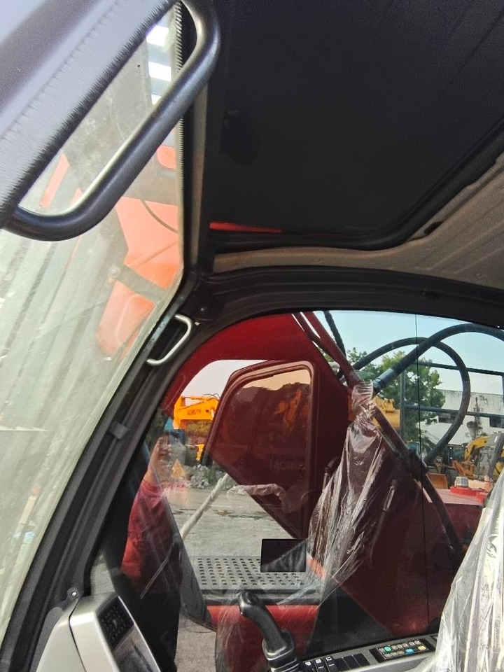 Excavadora de cadenas Doosan DX 225 LC: foto 8 Excavadora de cadenas Doosan DX 225 LC: foto 8