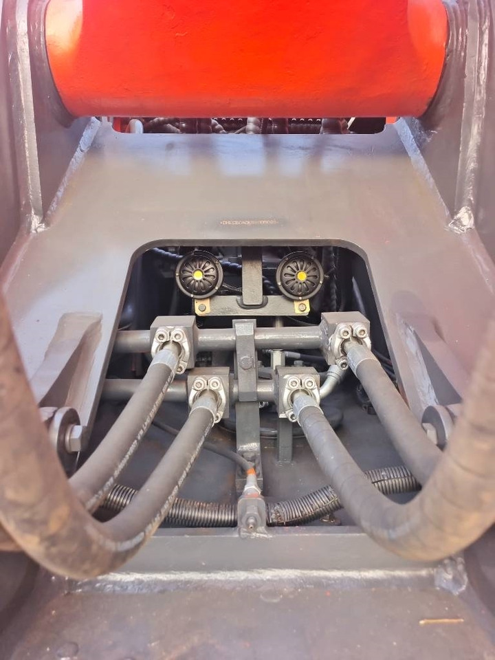 Excavadora de cadenas Doosan DX 225 LC: foto 35 Excavadora de cadenas Doosan DX 225 LC: foto 35