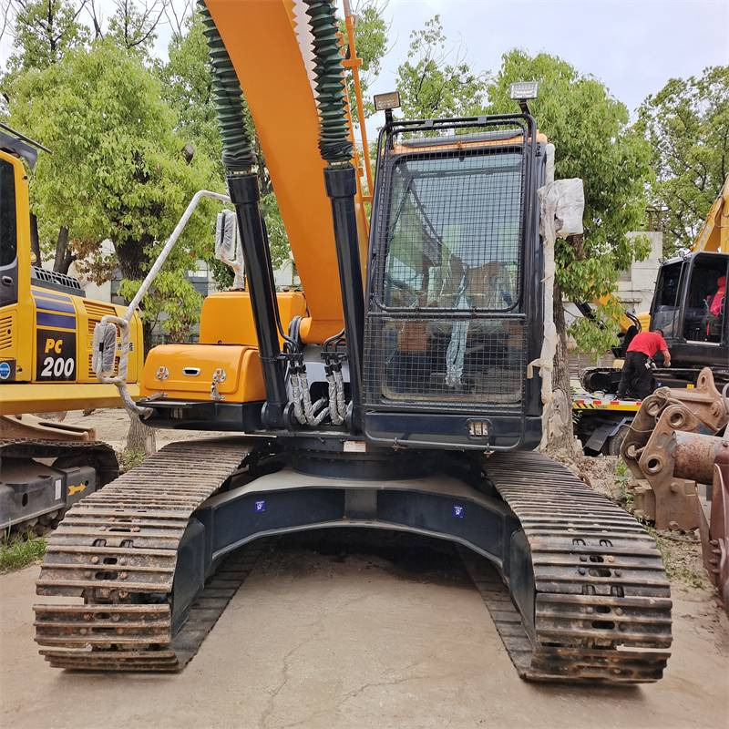 Hyundai 220LC -9S - Excavadora de cadenas: foto 2 Hyundai 220LC -9S - Excavadora de cadenas: foto 2