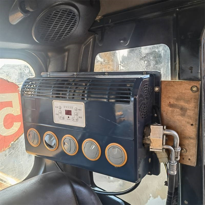 Hyundai HW 210 A - Excavadora de cadenas: foto 5 Hyundai HW 210 A - Excavadora de cadenas: foto 5