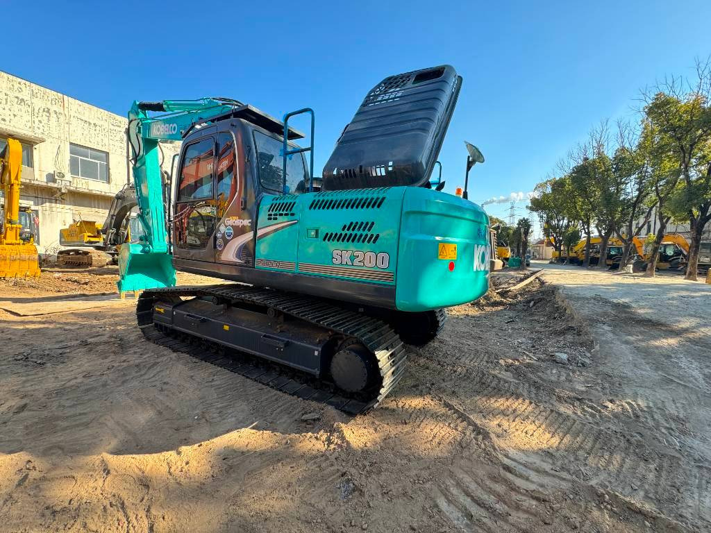 Kobelco SK 200-8 - Excavadora de cadenas: foto 4 Kobelco SK 200-8 - Excavadora de cadenas: foto 4
