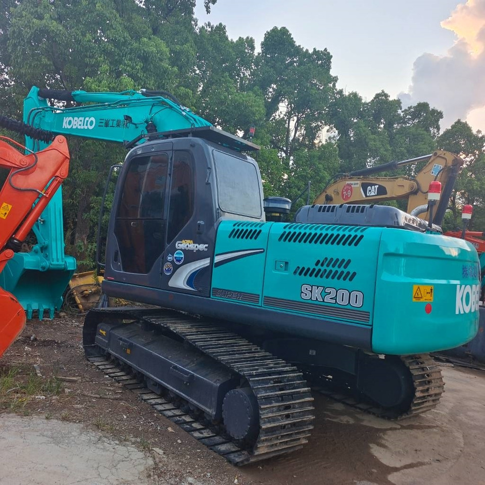 Kobelco SK 200 - Excavadora de cadenas: foto 2 Kobelco SK 200 - Excavadora de cadenas: foto 2
