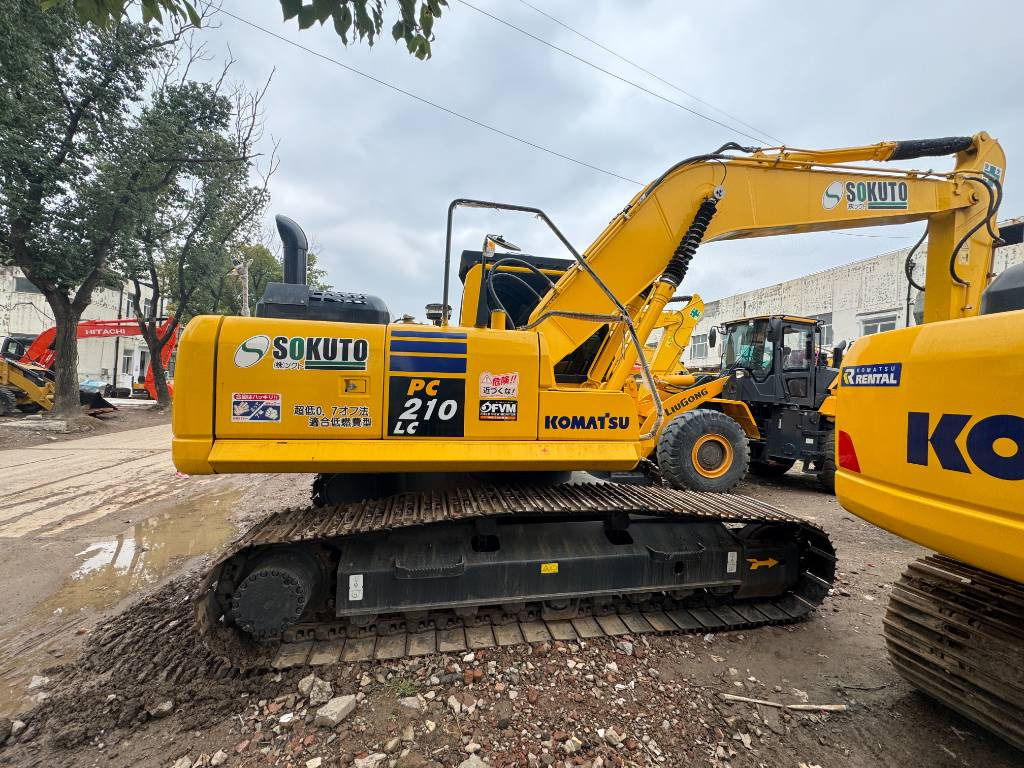 Komatsu Komatsu PC 210 LC-8 - Excavadora de cadenas: foto 2 Komatsu Komatsu PC 210 LC-8 - Excavadora de cadenas: foto 2
