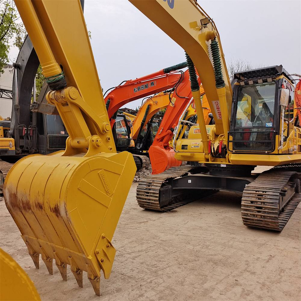 Komatsu PC 220-8 - Excavadora de cadenas: foto 4 Komatsu PC 220-8 - Excavadora de cadenas: foto 4