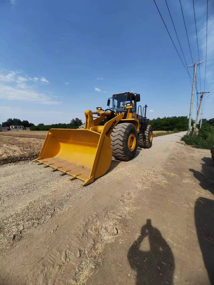 Komatsu WA 470-3 - Cargadora de ruedas: foto 3 Komatsu WA 470-3 - Cargadora de ruedas: foto 3