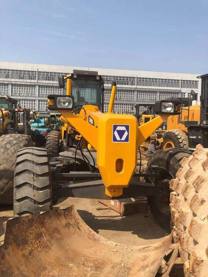 XCMG GR 180 - Excavadora de cadenas: foto 1 XCMG GR 180 - Excavadora de cadenas: foto 1